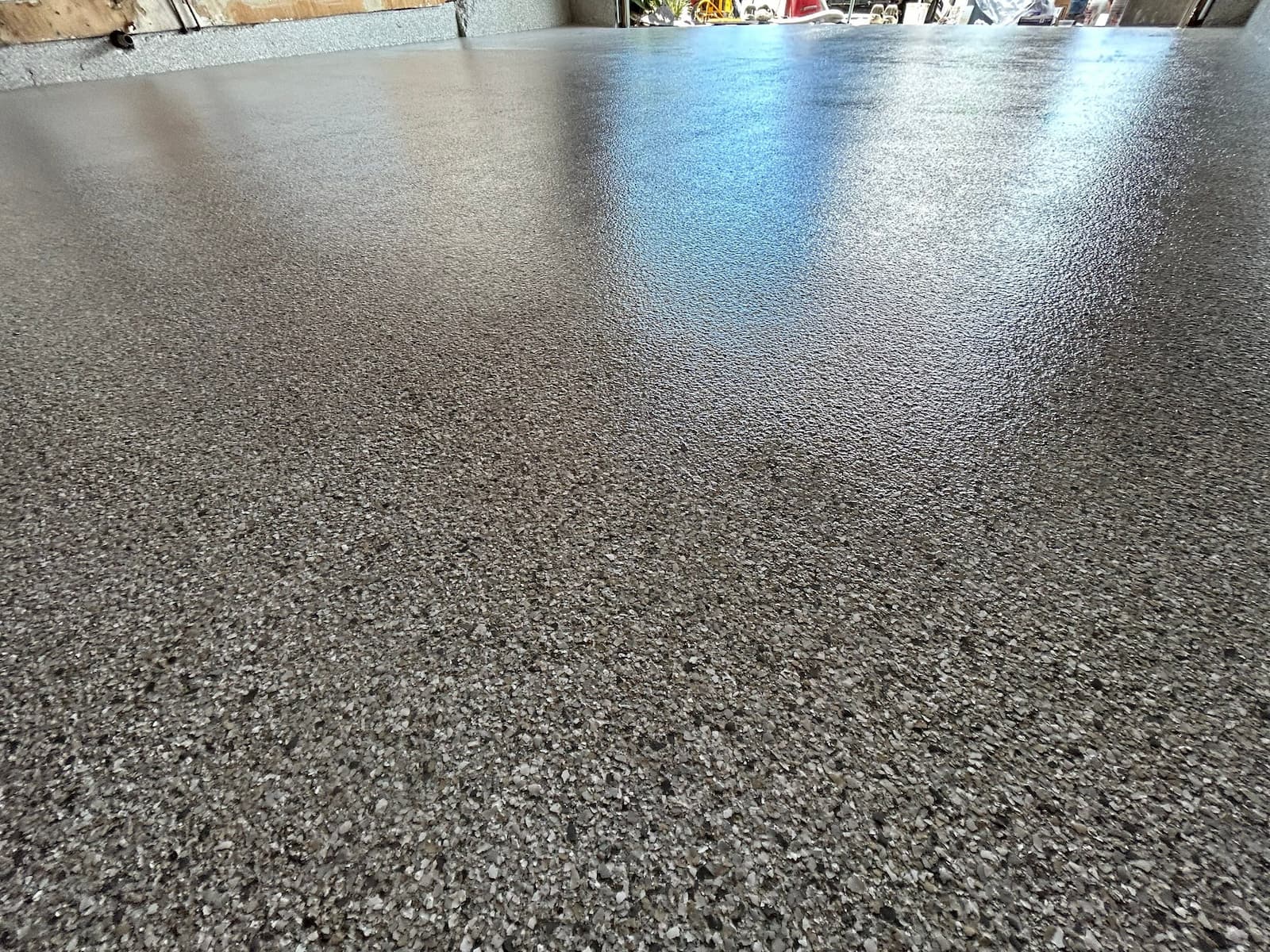 polyurea floor coating inside garage 